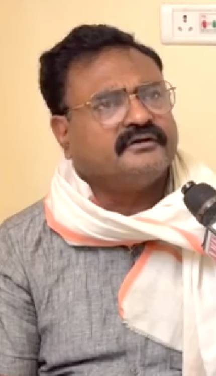 ‘अपनी बीवी का घूंघट नहीं हटाया’… Guru Rahman ने बताया Khan Sir से क्यों तोड़ी दोस्ती?