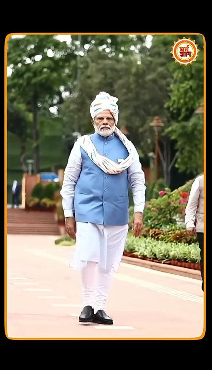 PM मोदी के खिलाफ हुंकार भरने वाली कॉकरोच जनता पार्टी पर क्या बोले रसराज महाराज