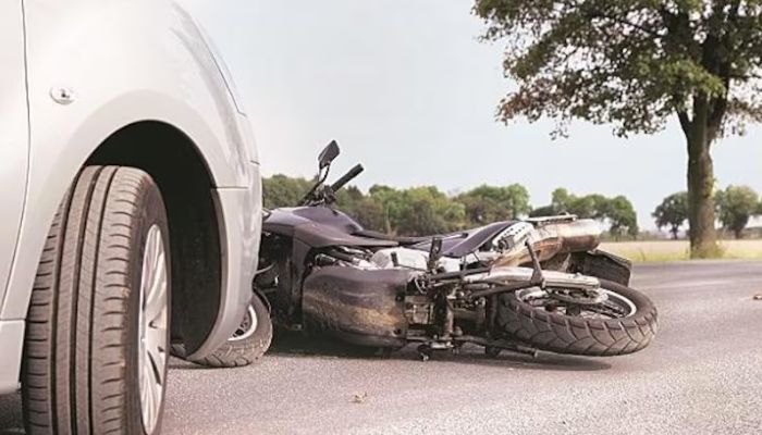 अगर यूपी में हो जाएं सड़क दुर्घटना, तो योगी सरकार कराएगी फ्री इलाज