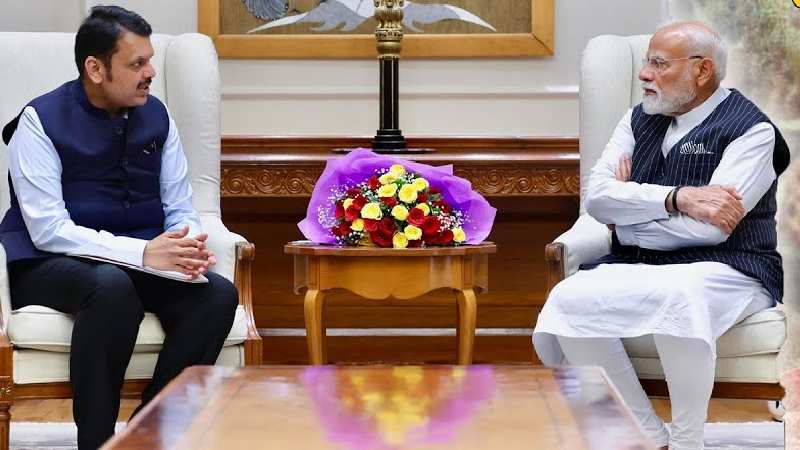 Devendra Fadnavis ने खोल दिया पिटारा, 10 हजार लोगों को देंगे नौकरी