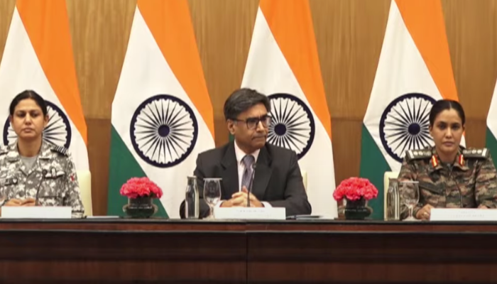 पाकिस्तान ने तुर्की के ड्रोन से किया हमला, सिविलियन एयरक्राफ्ट को बनाया ढाल... कर्नल सोफिया कुरैशी ने दी जानकारी