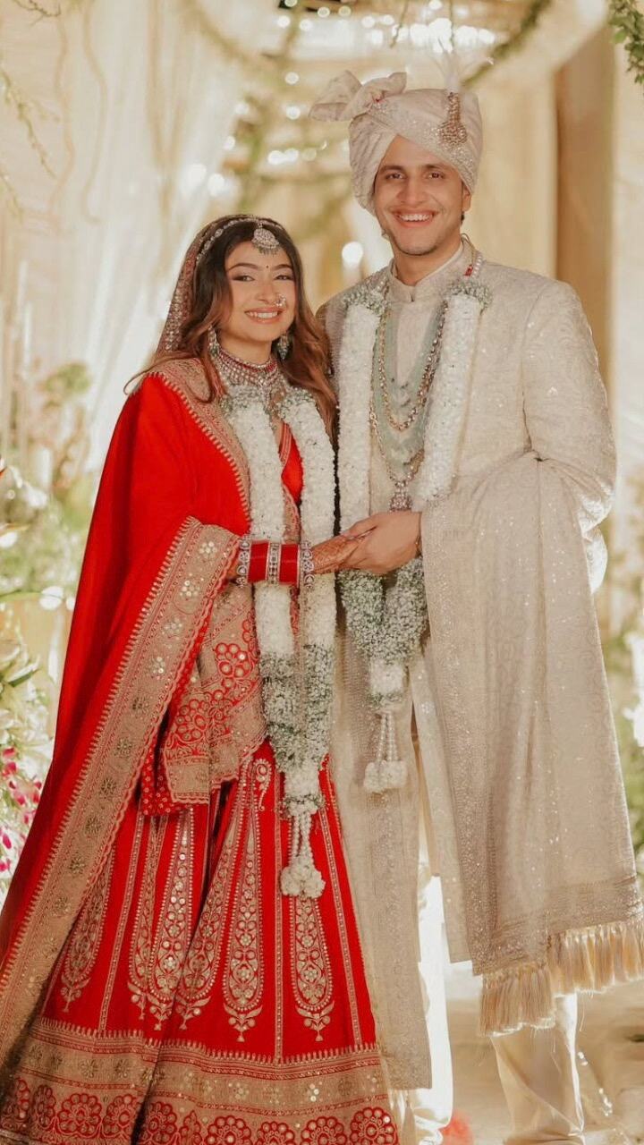यूट्यूबर निश्चय मल्हान और रुचिका राठौर बने जीवनसाथी, देखें शादी की खूबसूरत तस्वीरें