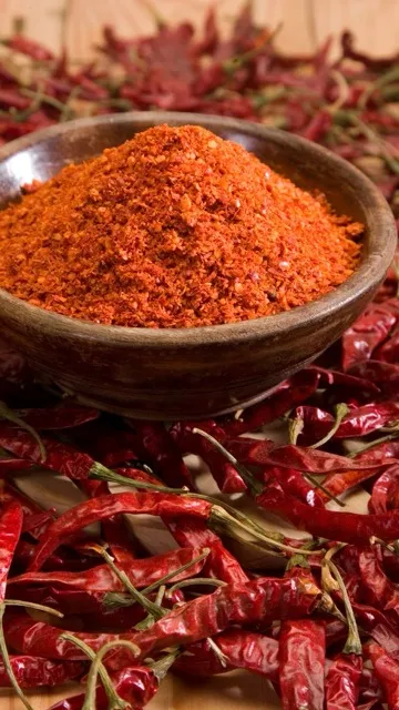 चर्बी घटाने से लेकर दिल का ख़्याल रखने तक, लाल मिर्च के 8 फायदे जानकर भी हैरान रह जाएंगे