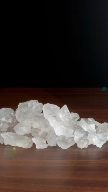 सर्दी-जुकाम से सिरदर्द तक, कपूर के 9 फायदे, जो आपके भी आ सकते हैं काम