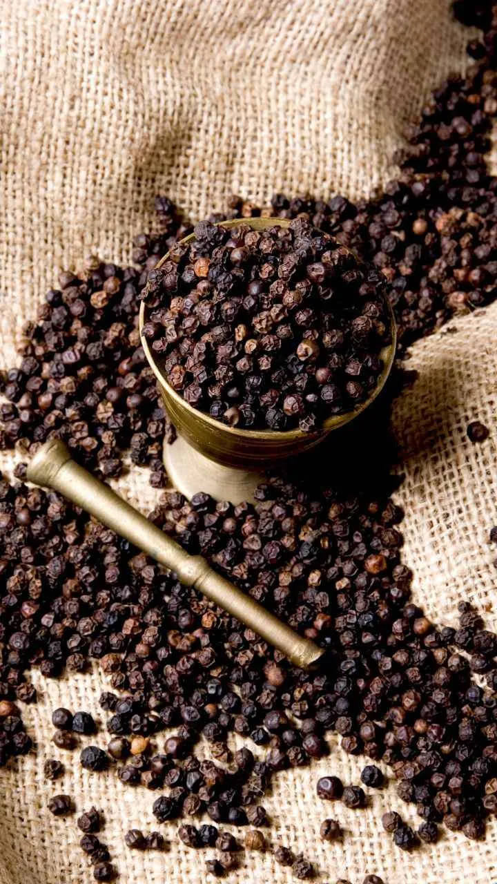 मांसपेशियों की जकड़न, जोड़ों के दर्द और सर्दी से इस तरह पाएं छुटकारा!