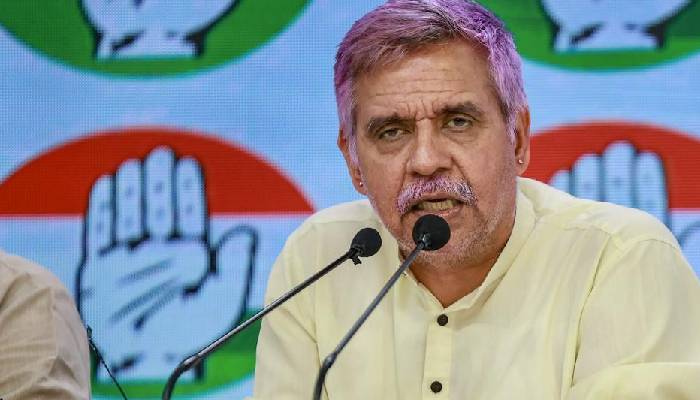कांग्रेस नेता संदीप दीक्षित ने बीजेपी के संकल्प पत्र को बताया यहां-वहां की नकल