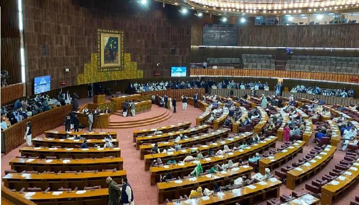भारत के एक्शन से दहशत में पाकिस्तान, हड़बड़ी में राष्ट्रपति को बुलानी पड़ी आपात बैठक